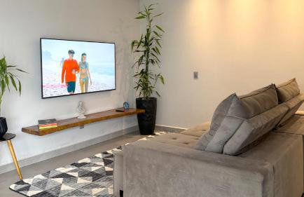 Casa em Foz do Iguaçu com piscina, churrasqueira e ar-condicionado em todos os cômodos - Foto 10