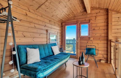 Recién renovada! Exclusiva villa de madera con piscina y vistas al mar - Foto 36