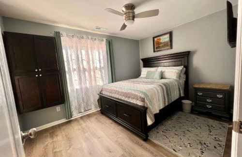 Luxury Townhome Jacksonville, NC - Foto 48