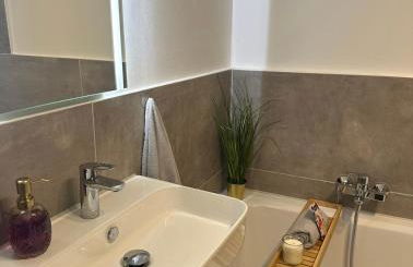 Deluxe Apartement mit Terrasse - Foto 14