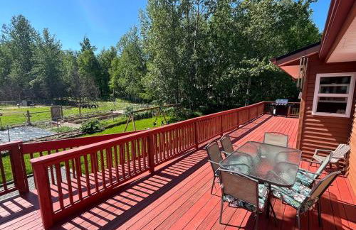 Cozy Palmer Retreat with Steam Sauna and Playground - Foto 7