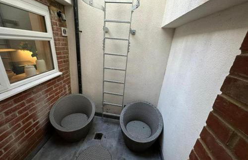 House - Sleeps 4 & Free Parking - Foto 13