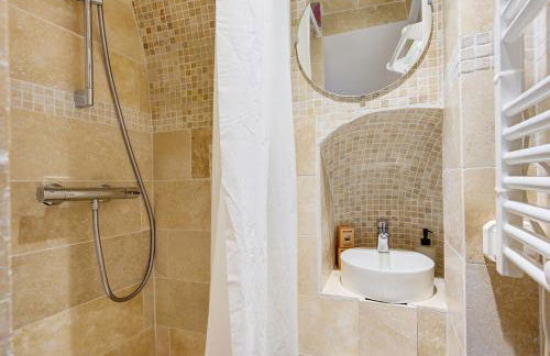 Maison semi-troglodyte entre Loire et châteaux - Photo 14