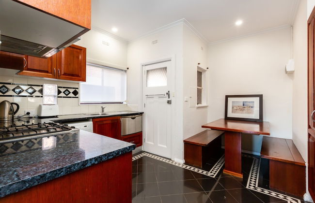 Lighthouse Cozy 2BDR with CITY VIEWS - Foto 10