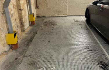 Cosy 2 Bed Retreat with FREE Secure Parking - Foto 16