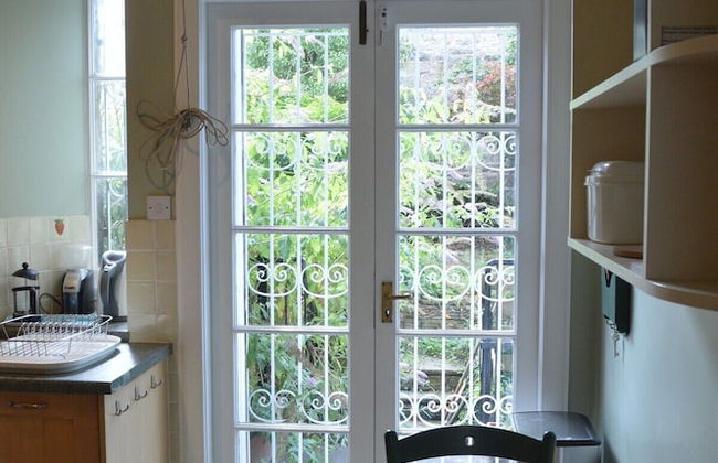 Traditional Georgian Flat in New Town, Sleeps 5-6 - Photo 12