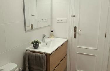 La Llar45 , Relájate junto al mar - Foto 37