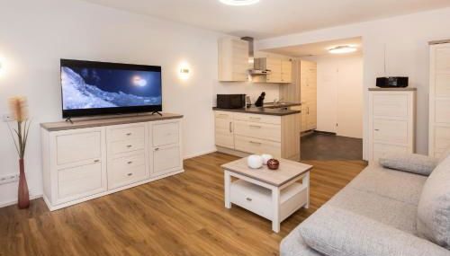 FeWo-Bergromantik mit Sauna, Pool und kostenlosen Sommerbergbahntickets - Foto 4