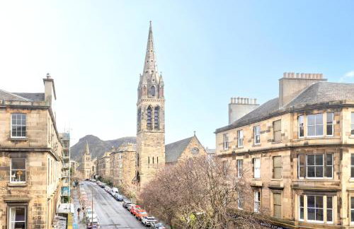 JOIVY 5 Bedroom Apt Near Meadows & George Square - Foto 86