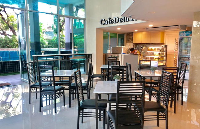 The Lux Ladprao 10 - Photo 17