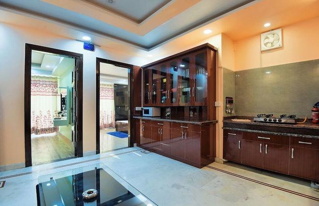 BedChambers Service Apartments Sector 38 - Photo 9