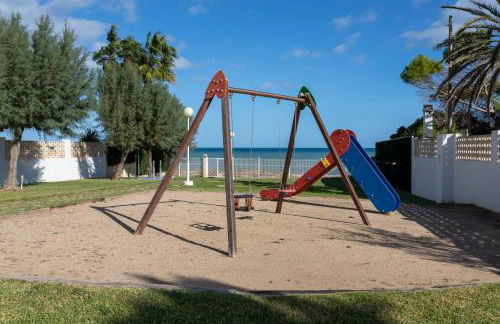 Caleta, ático, 3 dormitorios frente al mar, by Bookindenia - Foto 29