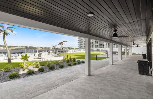 Lakefront Topsider Condo w/ Boat Slip, 2 Pools & Large Deck - Foto 53