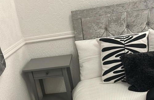 Unwind at Hebburn House-Your Serene Retreat Awaits - Foto 13