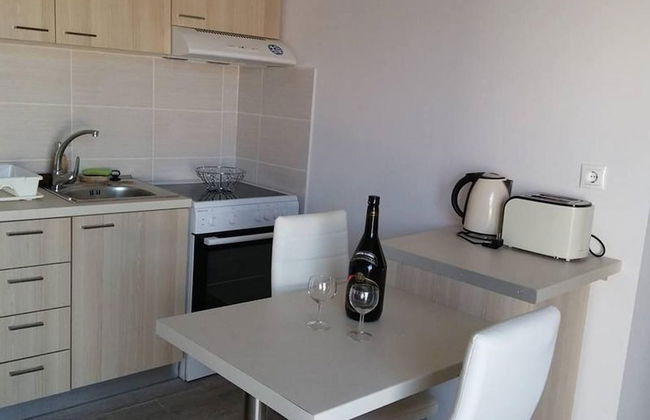 Nianthy Apartments - Photo 8