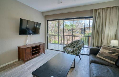 Park Shore Resort - Pool & Bar Close to Beach - Foto 12