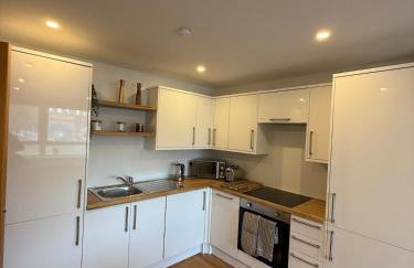 Modern&Stylish city centre apartment with parking - Foto 4