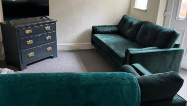 Marks Place - Photo 4