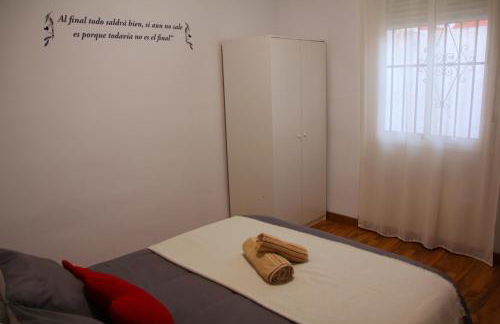 Villa Ahumor Apartamento entero 20 m Sevilla -6pax - Foto 26