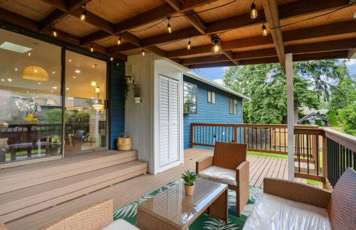 Spacious Modern Retreat w Game Room and Yard - Foto 58