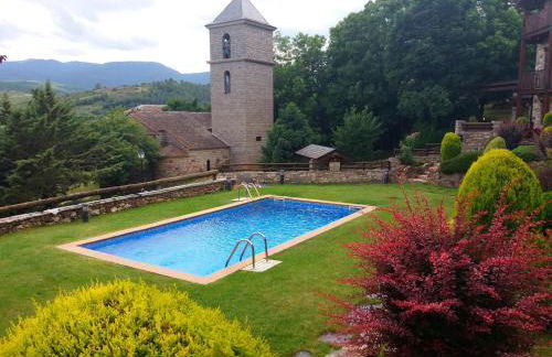 Casa adosada con piscina en Isòvol - Foto 4