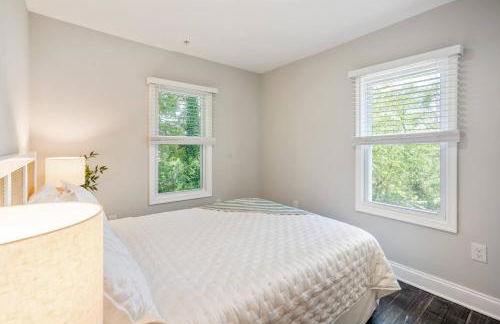 Walk to the stadium, downtown, West St - close to everything - Foto 23