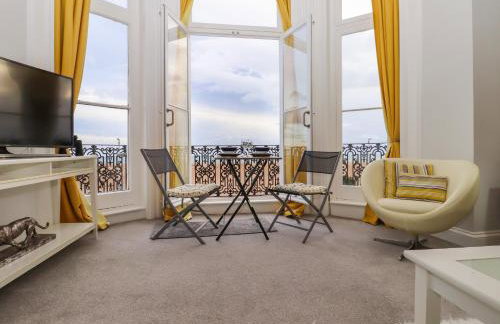 The Old Spy Headquarters - Foto 2