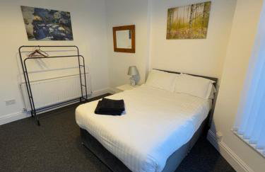 No 3 at MANNERING, LARGE 1 BED NEAR SEFTON PARK AND LARK LANE - Foto 16