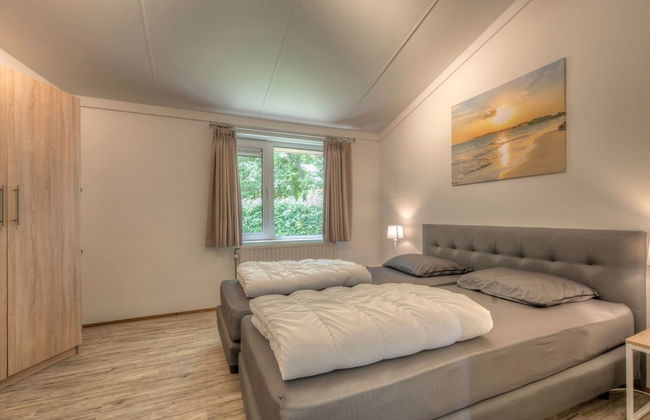 Bungalow Near Dutch Beaches & Nature Trails - Photo 3