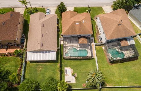 Vacation Villa with Private Fenced Pool & Spa - Foto 8