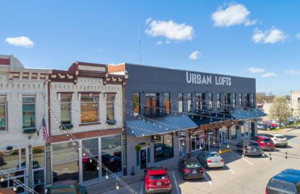 Downtown Urban Loft above Restaurants #8 - Photo 27