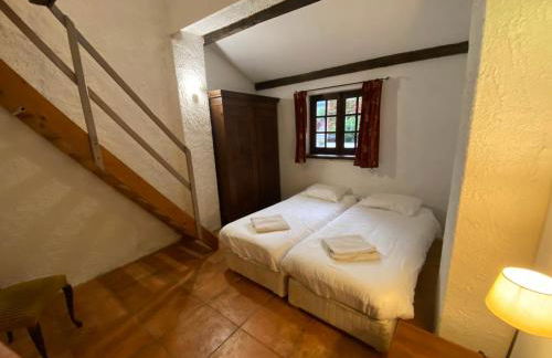 Cosy former bakery house with communal swimming pool - Foto 25