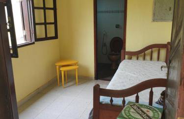 Cabo Frio, Piscina de frente pro Mar, Pé na areia - Foto 46