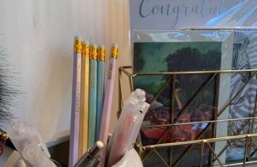 Boutique Bath apartment with 2 beautiful bedrooms - Photo 21