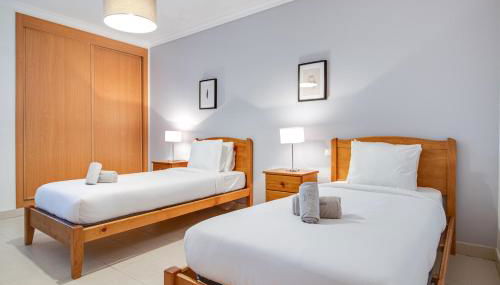 Lovely 2BD Apart 500m Beach AC Wi-Fi Pool Balcony - Foto 4, towels