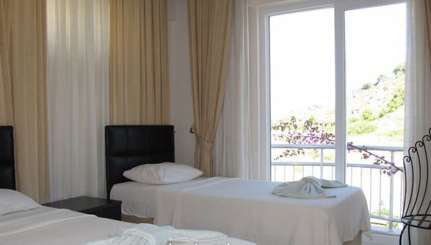 Villa AQ10 by JoyLettings - Foto 3, Habitación