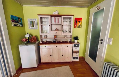 Idyllisches Häuschen im Grünen - Foto 32