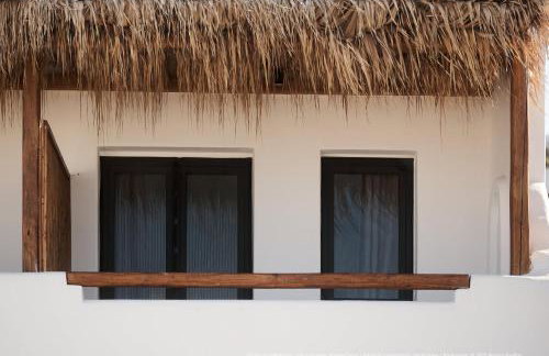 ELLI TROPiCAL LUXURY SUITES SUNSET-INFINITY POOL- SEA SIDE-NEAR CENTER PARKING - Foto 27