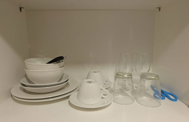 Artistic Studio Apartment at The Oasis Cikarang - Foto 16