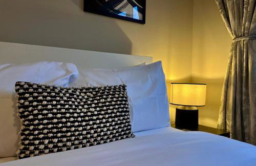 Luxury Durham Home in DH1, Free Parking, No Fees - Foto 24