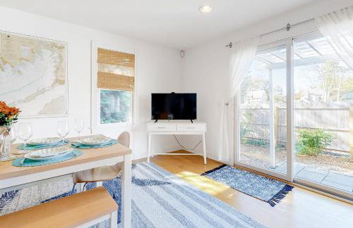 Modern Beach & Town Getaway - Foto 6