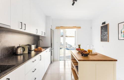 Villa Verode - Private Heated Saltwater Pool - Foto 29