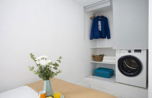 SingularStays Ático Roger de Flor - Photo 18