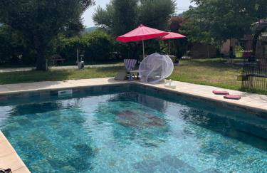 Le mas de la Cognasse - Foto 14