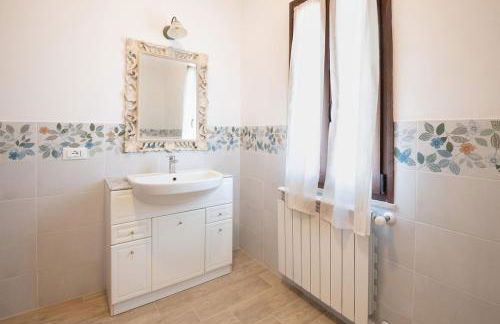 Villa immersed in green Isola dei Cavalli - Foto 40