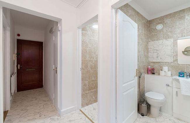 Lovely Apartments in Landward Court - Photo 21