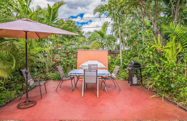 Beautiful Comfy Home With Private Hot Tub Close To Beach 2 Bedroom Home by RedAwning - Foto 25