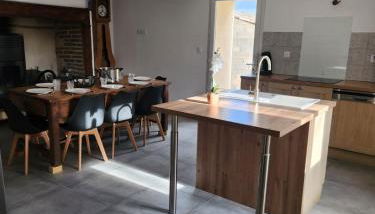 Aux deux Marronniers Cathares - Photo 3