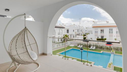 Enora Garden Quesada 16 - Photo 3