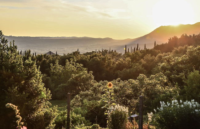 Modern Apartment With Balcony and Garden - Foto 30